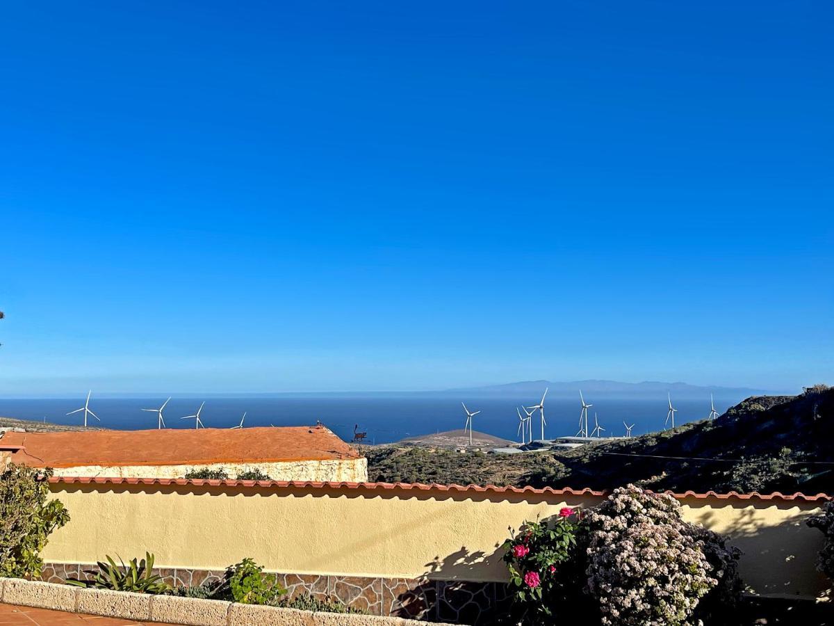 Villa Exquisite Rural House With Garden, Pool And Sea Views à Arico Viejo Extérieur photo
