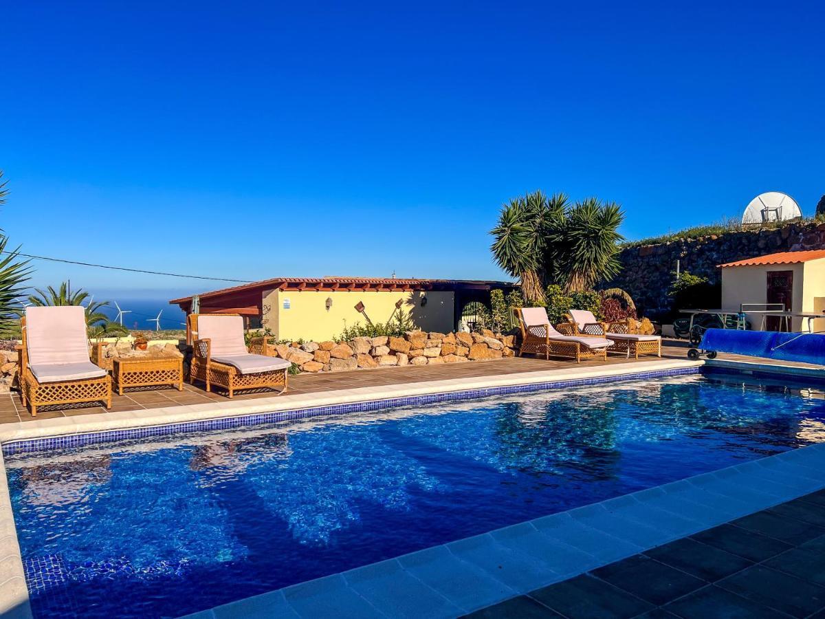 Villa Exquisite Rural House With Garden, Pool And Sea Views à Arico Viejo Extérieur photo