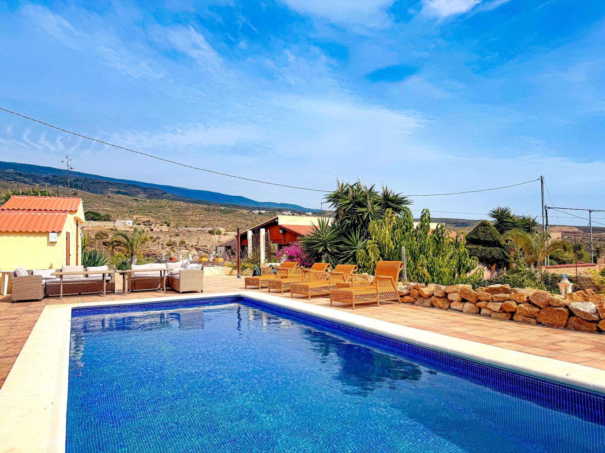 Villa Exquisite Rural House With Garden, Pool And Sea Views à Arico Viejo Extérieur photo