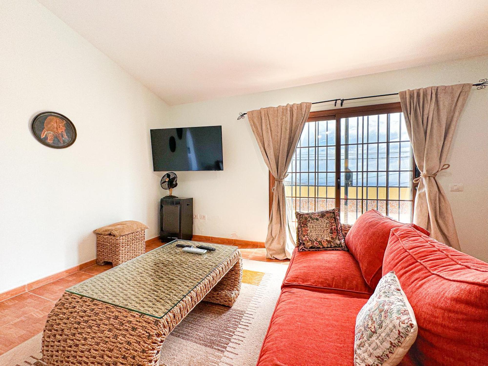 Villa Exquisite Rural House With Garden, Pool And Sea Views à Arico Viejo Extérieur photo