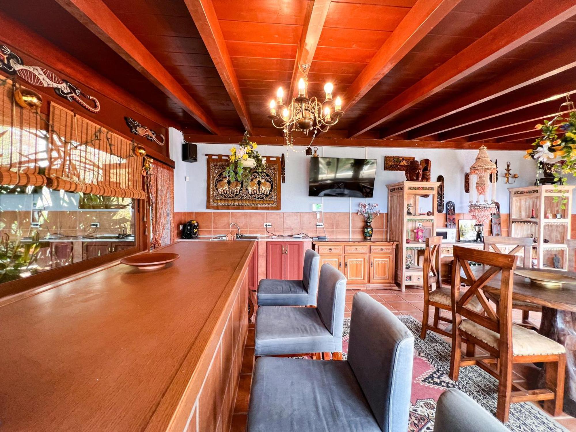 Villa Exquisite Rural House With Garden, Pool And Sea Views à Arico Viejo Extérieur photo