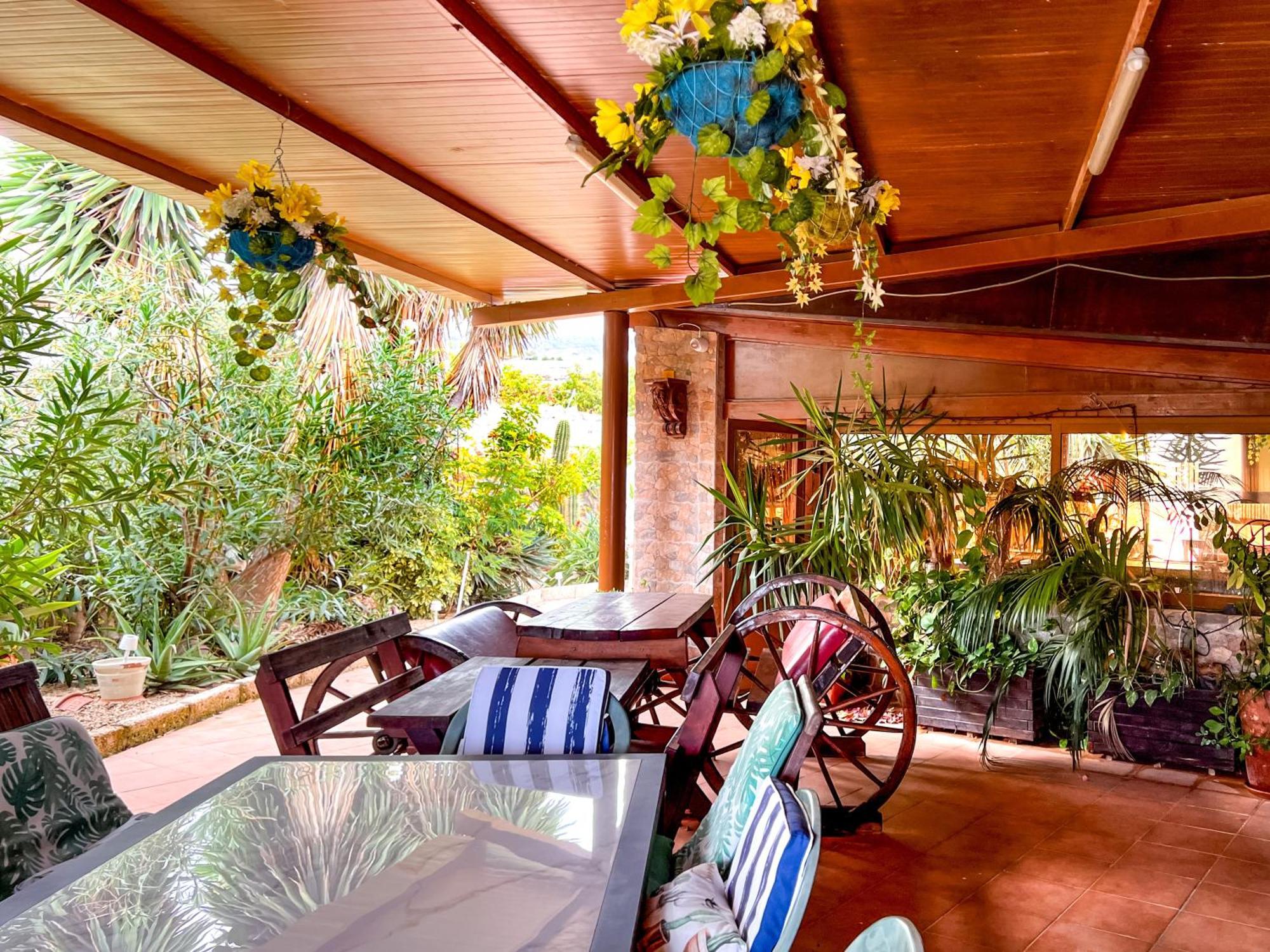 Villa Exquisite Rural House With Garden, Pool And Sea Views à Arico Viejo Extérieur photo