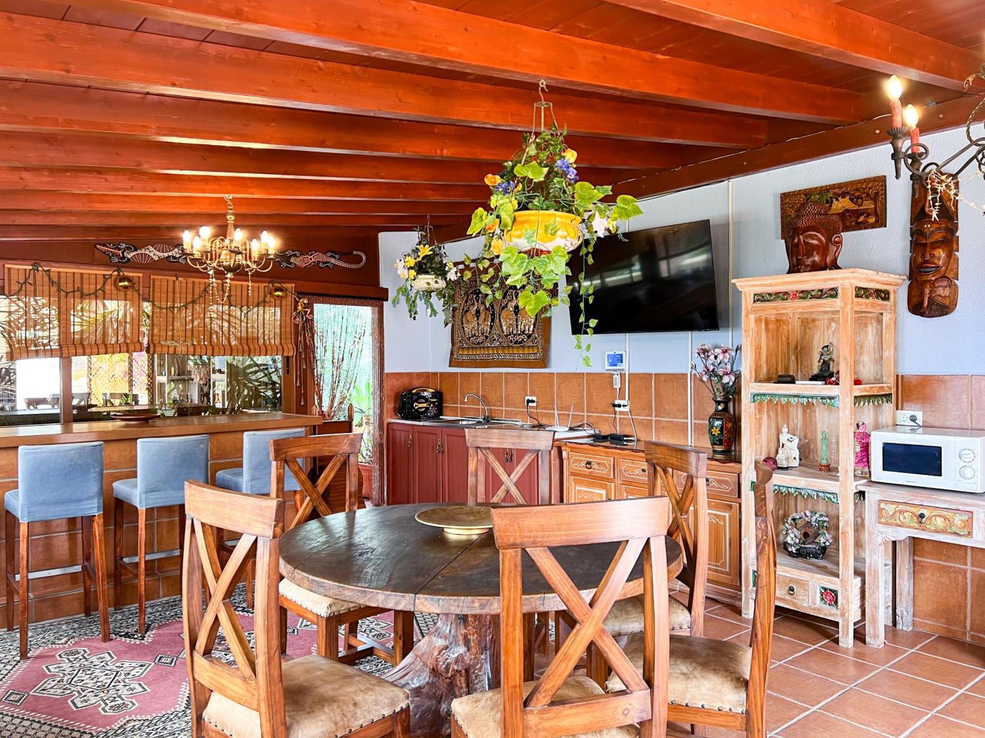 Villa Exquisite Rural House With Garden, Pool And Sea Views à Arico Viejo Extérieur photo